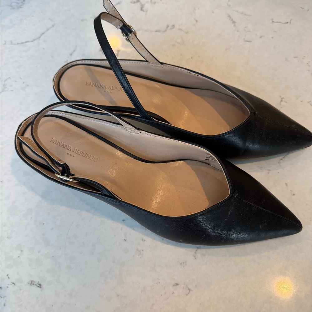Banana Republic Black Slingback Kitten Heels